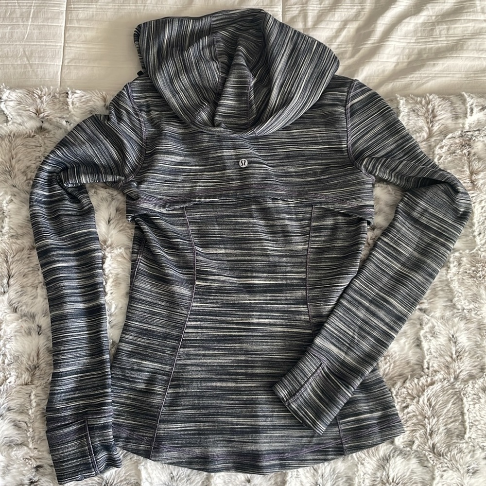 Lululemon Women's Define Hooded Jacket Nulu - Picture 2 of 6